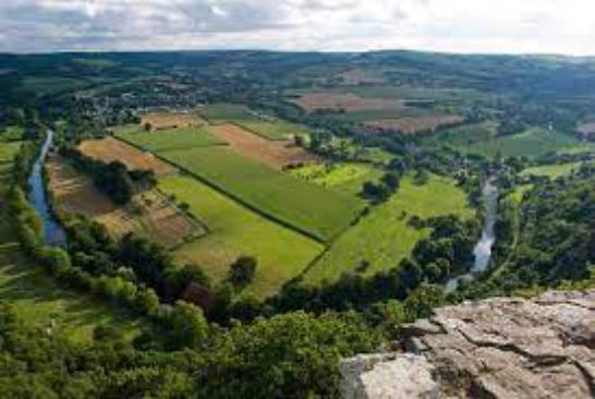 ROUTES TOURISTIQUES